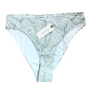 NWT Charlie Holiday Swim Bikini Bottoms in Banana Leaf Print Size Medium
